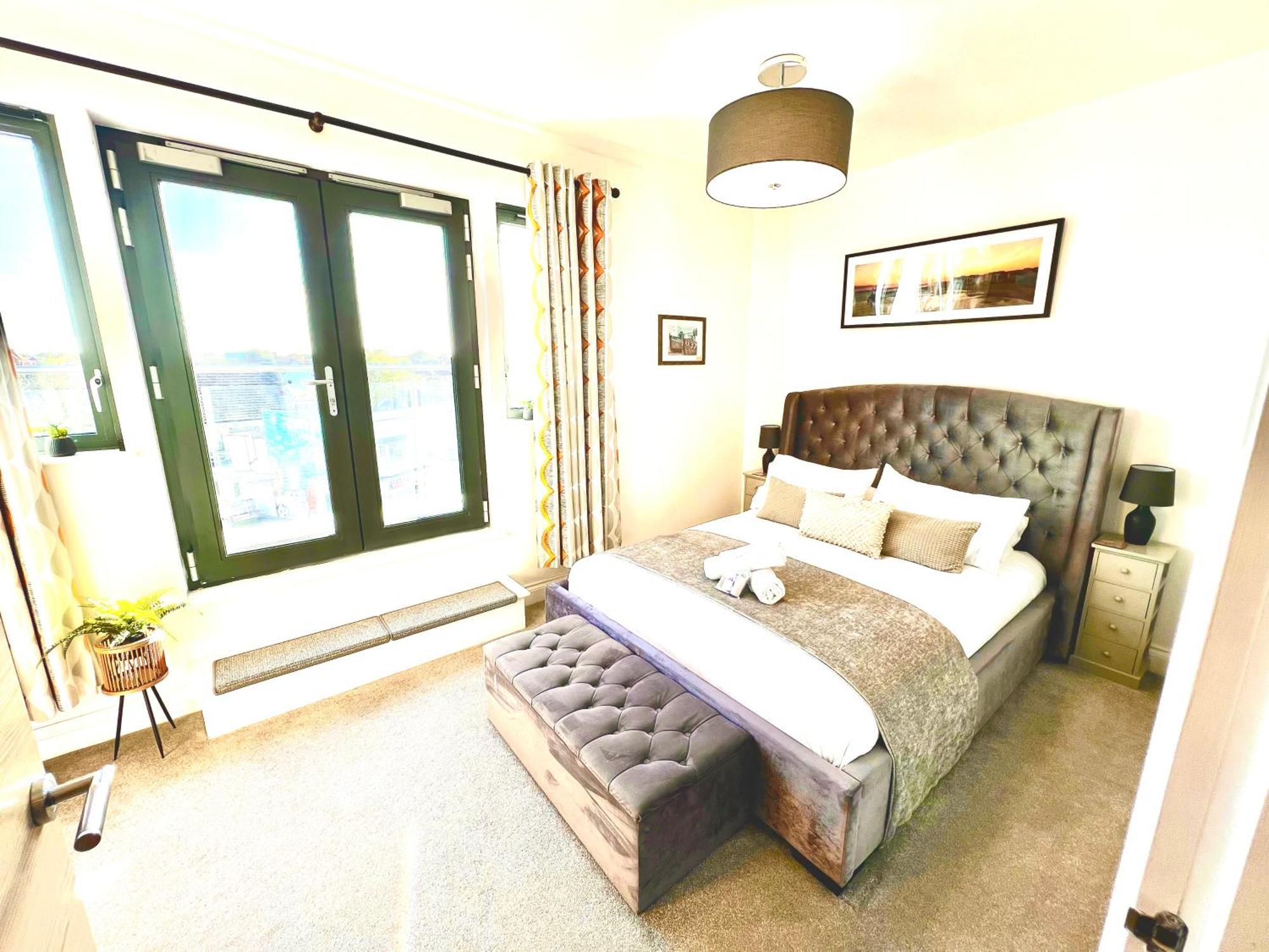 Appartamento The Penthouse Margate, Balconies, Sea View, Gated Parking, Air Con! Esterno foto